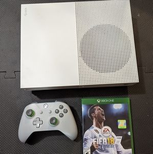 Xbox One S